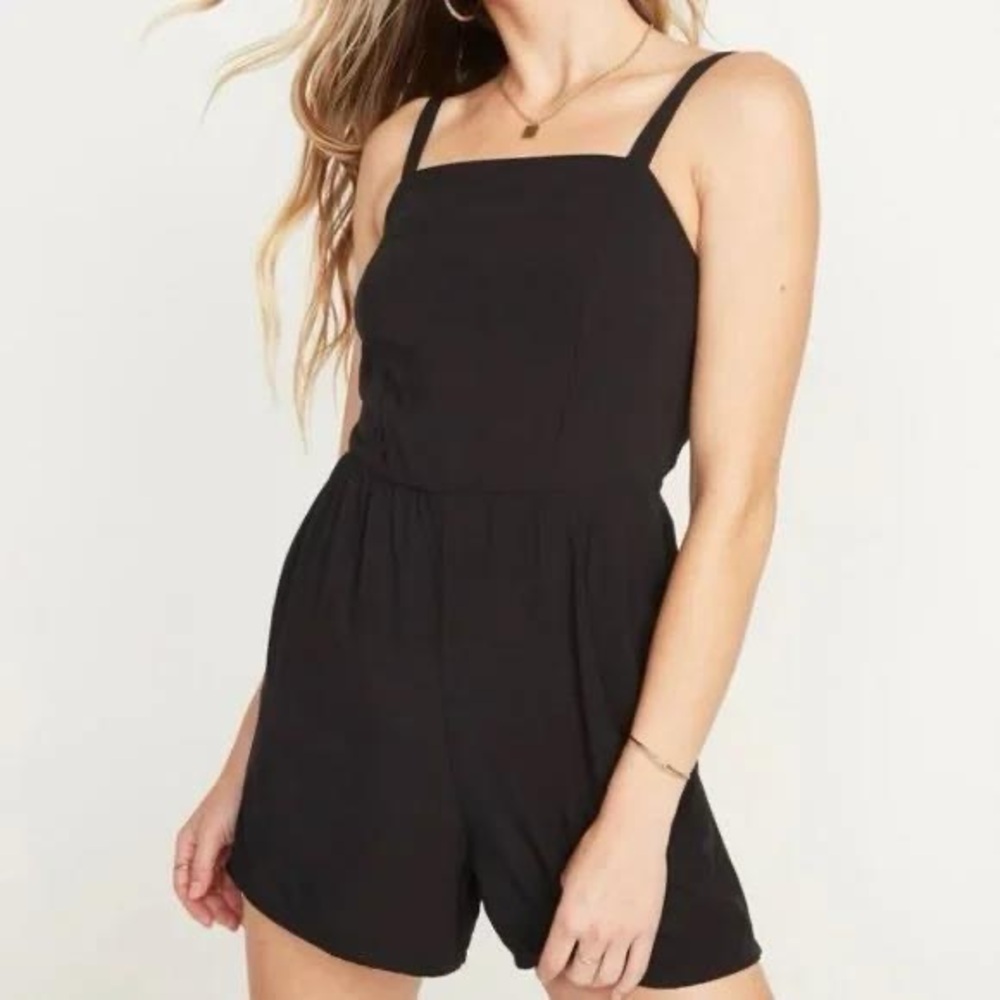 Old Navy NWT Romper, Waist-defined, Shorts, Cami Top, Black, Size XL